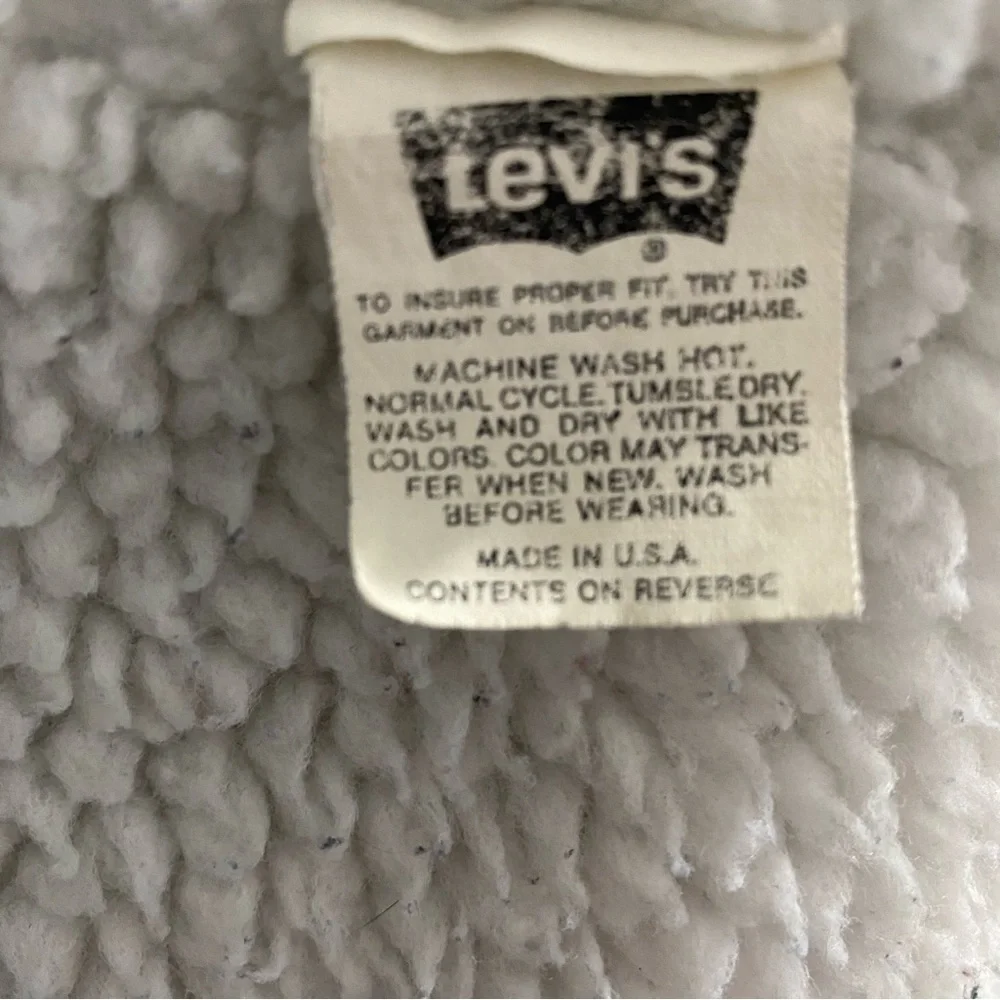 Vintage Levi’s Sherpa Lined Jean Trucker Jacket - Picture 9 of 16